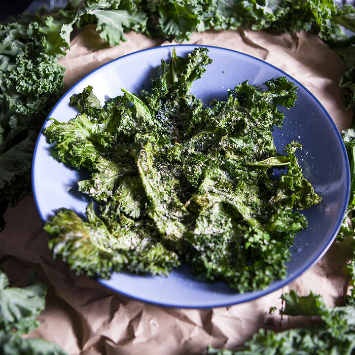 Crispy Kale & Cheddar Chips