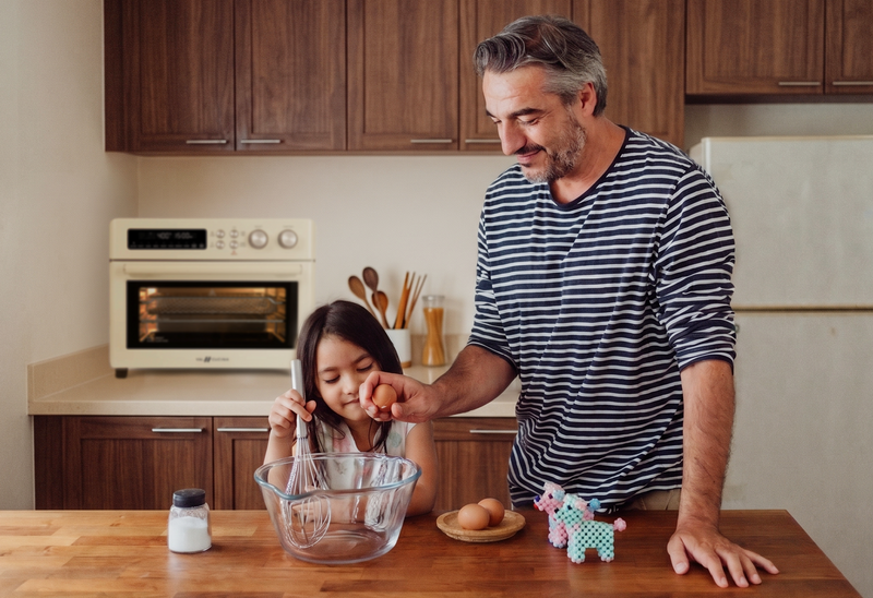 Val Cucina Roma Collection air fryer toaster oven in an Italian kitchen